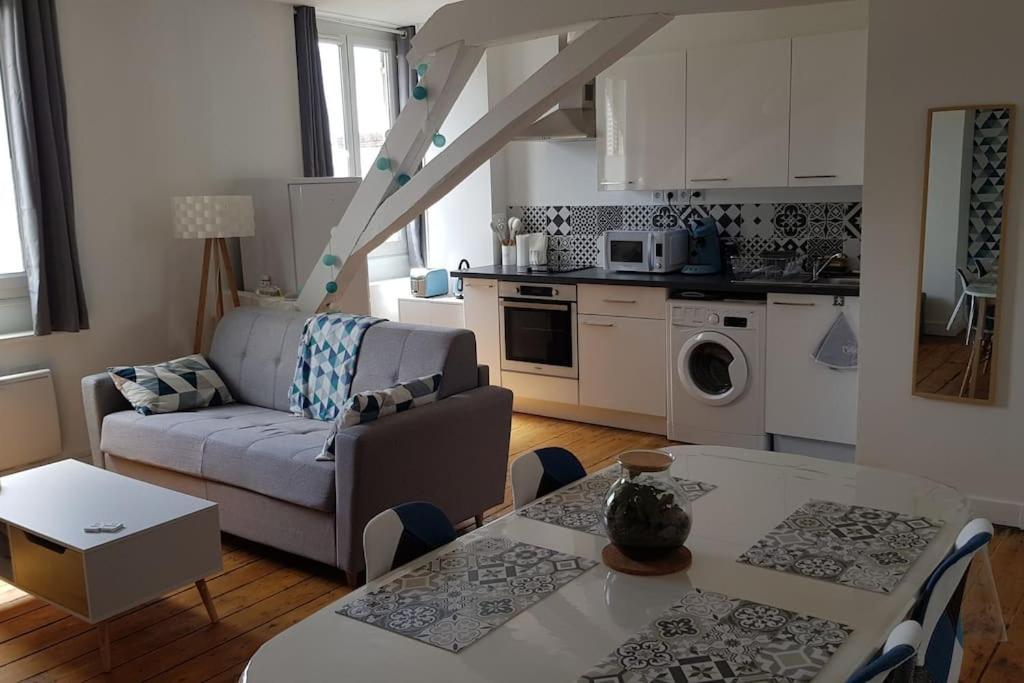 Appartement Lumineux Et Moderne เลอม็องส์ ภายนอก รูปภาพ